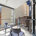 Modern / Best Location / Nha653-501